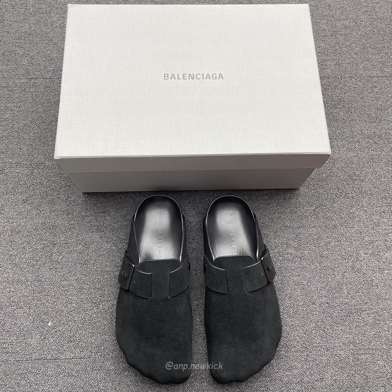 Balenciaga 2024 Five Toed Contour Sunday Flat Sole Muller Shoes (6) - www.newkick.vip